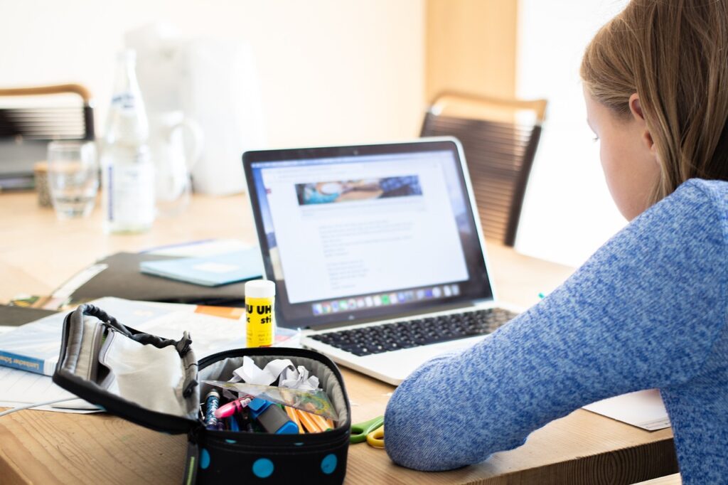 girl-laptop-school-supplies-5662435 girl, laptop, school supplies-5662435.jpg